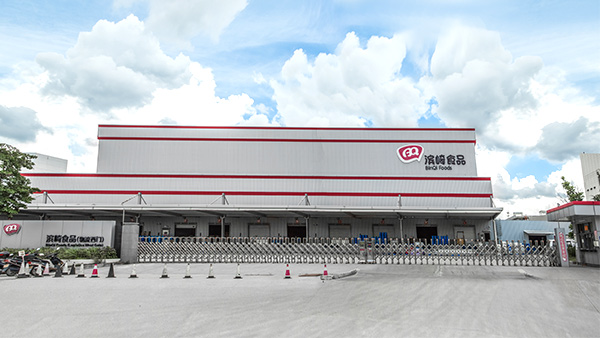 赢天堂集团园区大门
